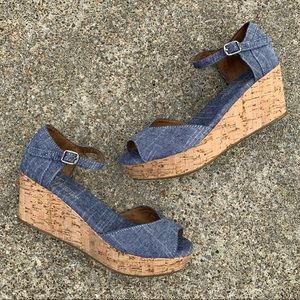Tom Platform Blue Canvas Wedges 6